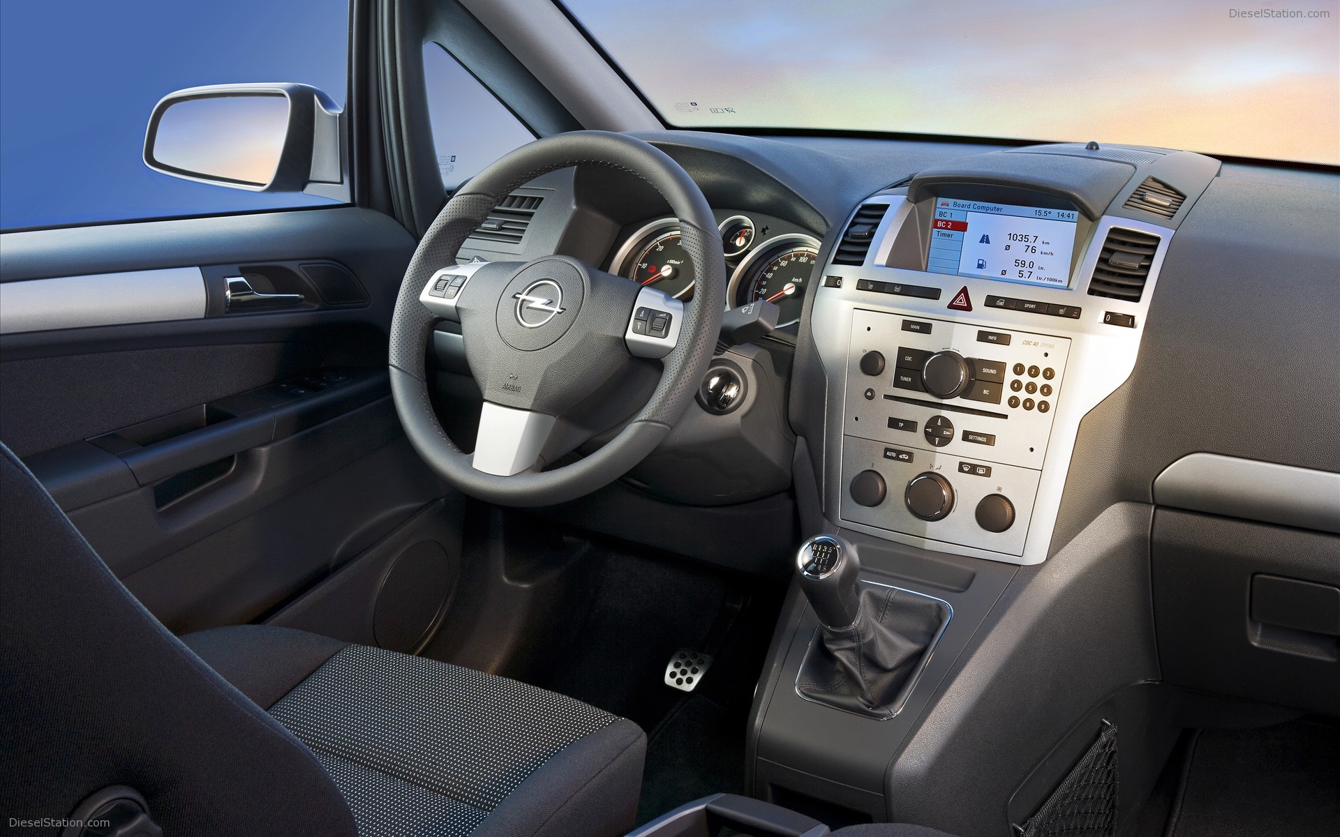 Opel Zafaria 2009